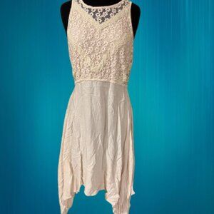 Pol Lace & Embroider Dress  4137  NWT Boutique